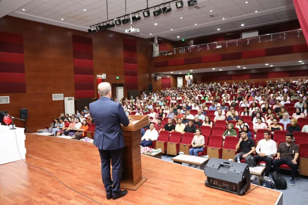 KIZILTEPE İLÇESİNDE  ADAY ÖĞRETMEN BİLGİLENDİRME TOPLANTISI  