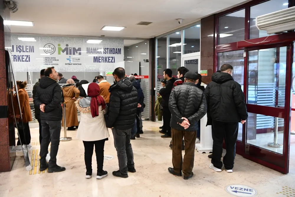 Mamak Belediyesi İstihdam Merkezinden İstihdama Katkı
