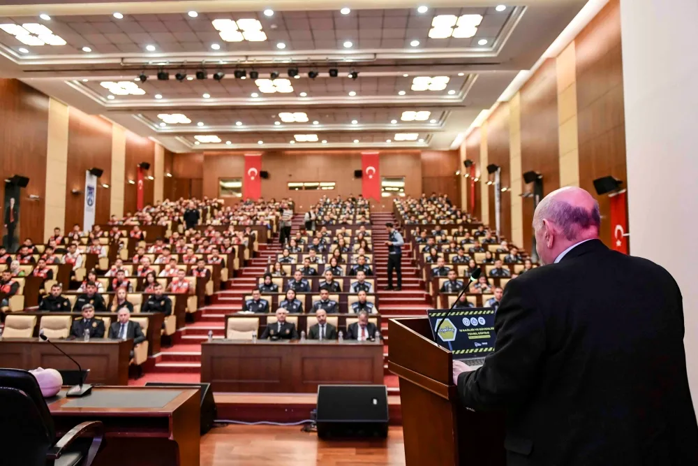 ANKARA BÜYÜKŞEHİR BELEDİYESİNDE  100 İTFAİYE ERİ VE 120 ZABITA MEMURU GÖREVE BAŞLADI