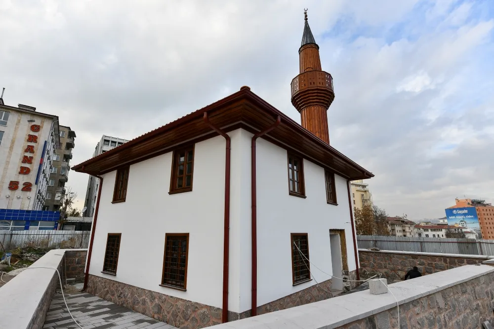 HAMİDİYE CAMİSİ YENİDEN AYAĞA KALDIRILIYOR