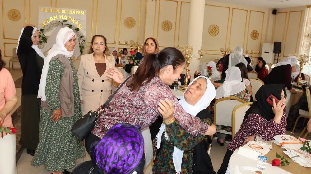 Kızıltepe Belediyesi Anneler Gününü Kutladı
