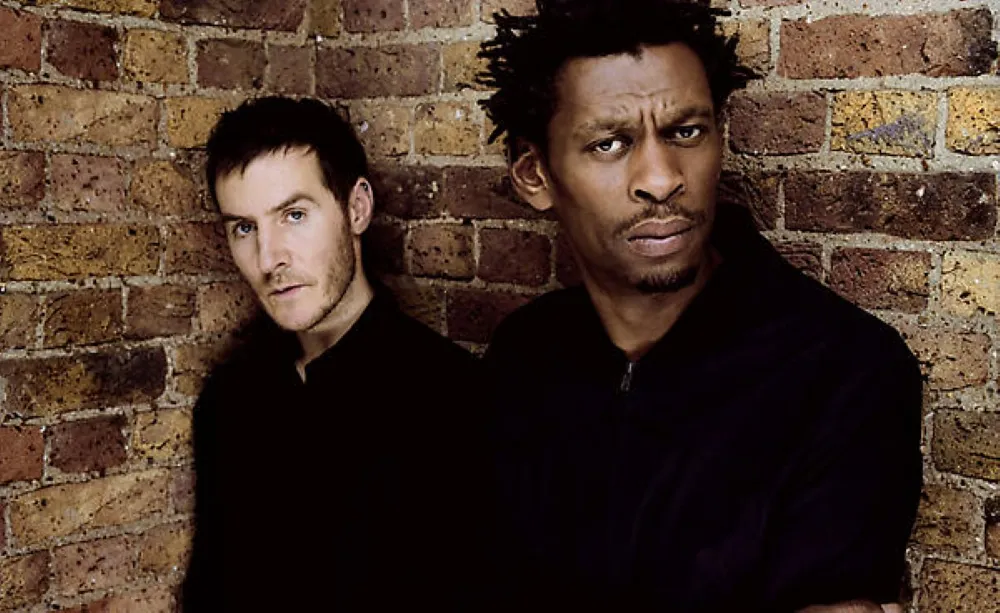 MASSIVE ATTACK TÜRKİYE’YE GELİYOR!