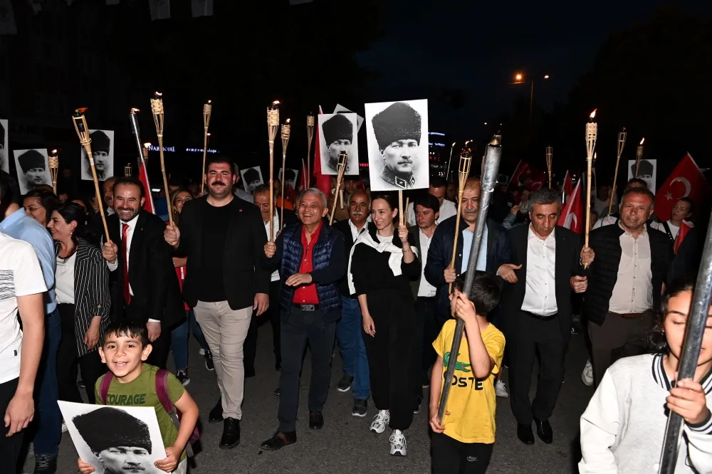 Mamak’ta 19 Mayıs Meşaleli Yürüyüş