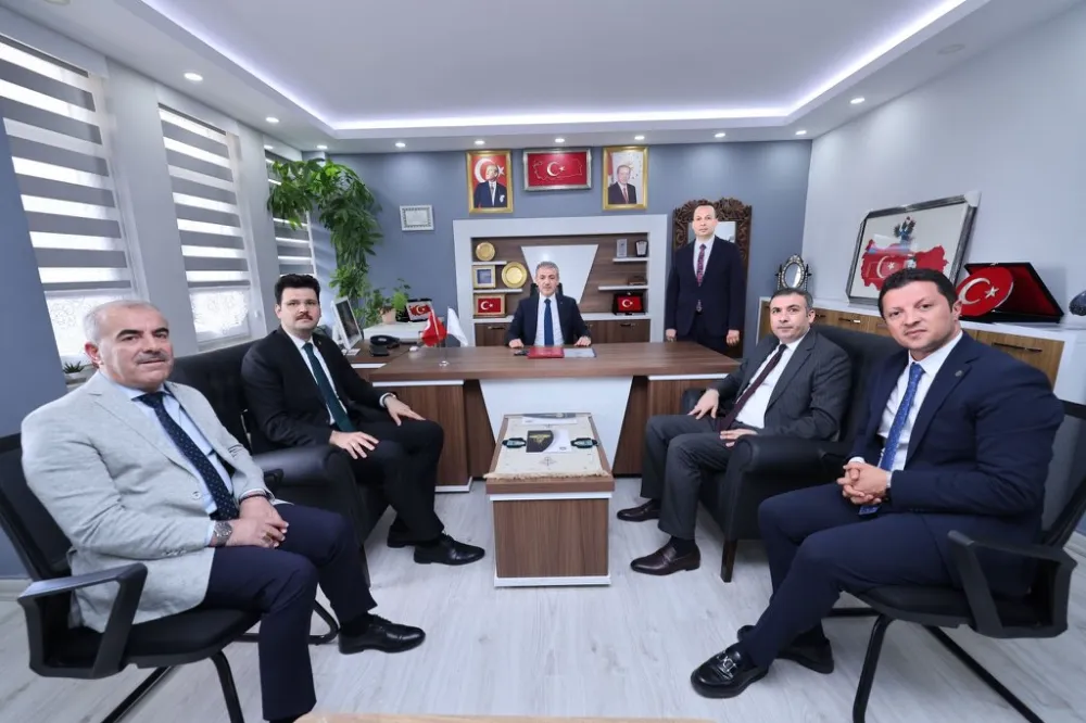 Mardin Valisi  Tuncay Akkoyun, Artuklu Halk Eğitimi Merkezini Ziyaret Etti