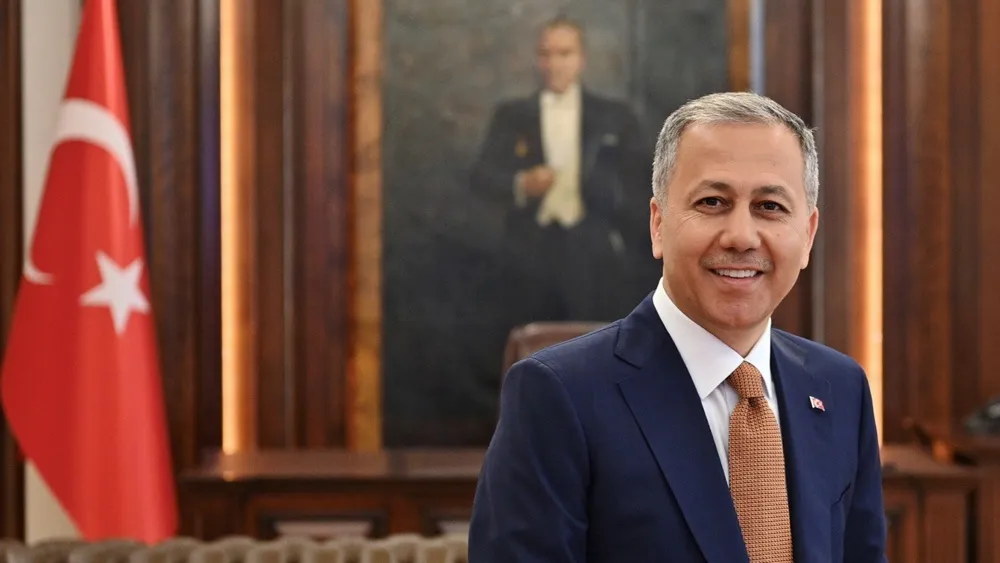 İÇİŞLERİ BAKANI ALİ YERLİKAYA