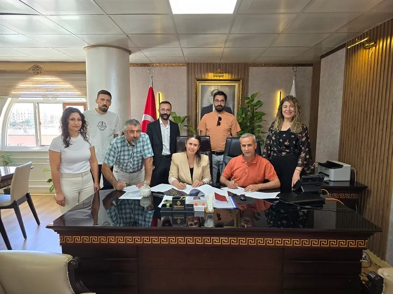 KIZILTEPE BELEDİYESİ  ÇALIŞANLARINA YILDA 4 İKRAMİYE VERECEK!