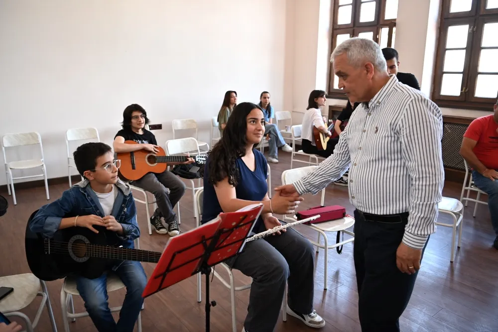 BAŞKAN  VELİ GÜNDÜZ ŞAHİN