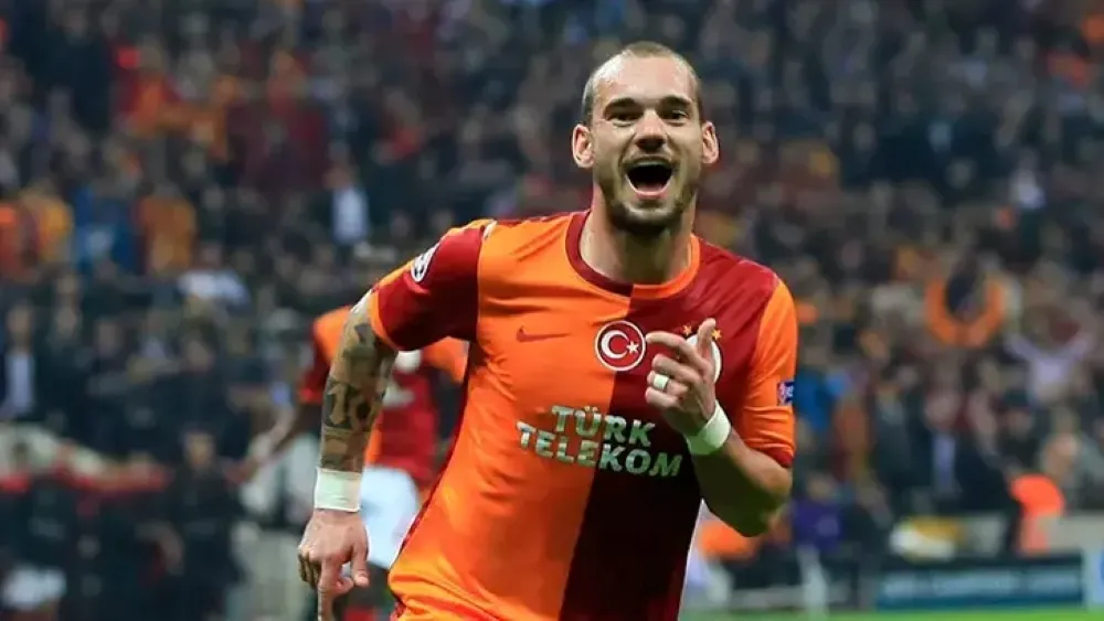 ÜNLÜ FUTBOLCU WESLEY SNEİJDER HAKKINDAKİ SUÇLAMA, HOLLANDA VE TÜRK MEDYASINDA GENİŞ YER ALDI