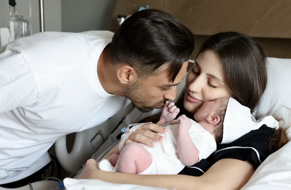 FENERBAHÇELİ FUTBOLCU İRFAN CAN KAHVECİ 2. KEZ BABA OLDU 