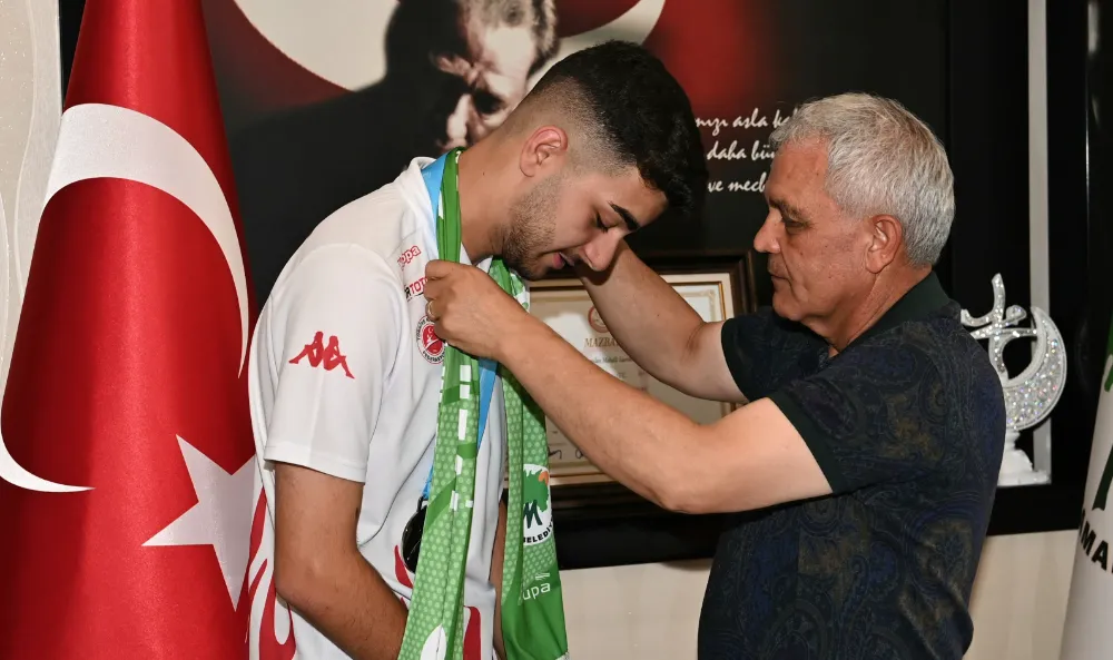 Macaristan’dan Madalya ile Döndü