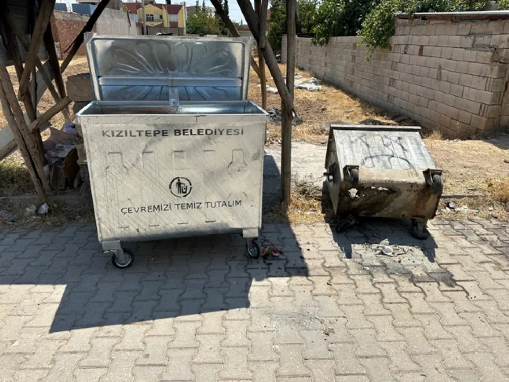 Kızıltepe Belediyesi  540 çöp konteyneri aldı