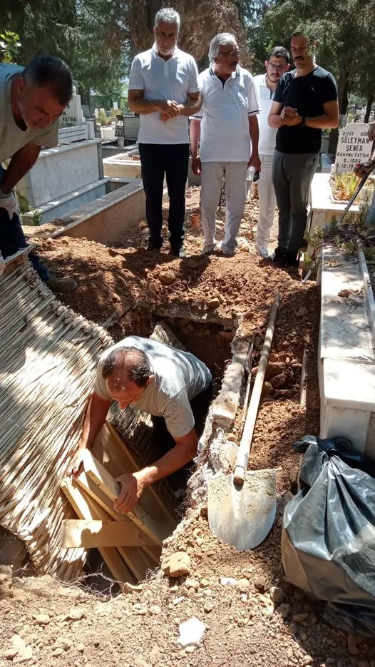 BAKAN VEDAT IŞIKHAN İZMİR