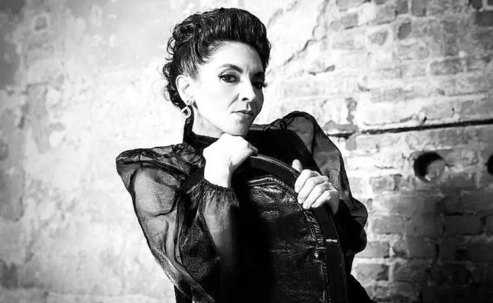  Soprano Günay Acar’dan pop tınılarına sahip sürpriz single