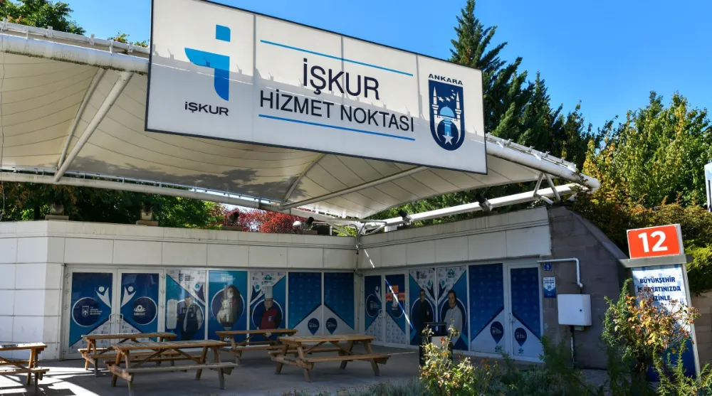 ANKARA BÜYÜKŞEHİR İŞ ARAYAN VATANDAŞLARLA İŞVEREN FİRMALAR ARASINDAKİ KÖPRÜ KURDUYOR