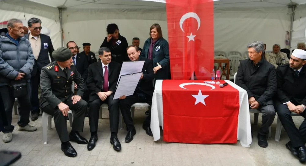 Mamak’ta Şehit Evi Bayraklarla Donatıldı