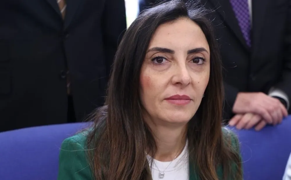 CHP BURSA MİLLETVEKİLİ NURHAYAT ALTACA KAYIŞOĞLU: 20 YILDIR BURSA  HIZLI TREN BEKLİYOR”