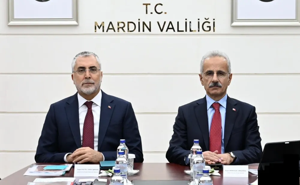 ULAŞTIRMA BAKANI UARLOĞLU