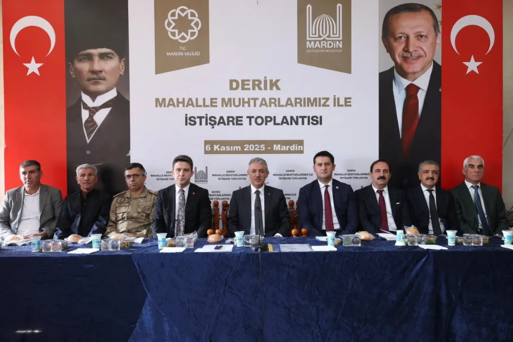 Mardin  Valisi  Akkoyun,  Derik ilçesi Mahalle Muhtarları  ile İstişare Toplantısı