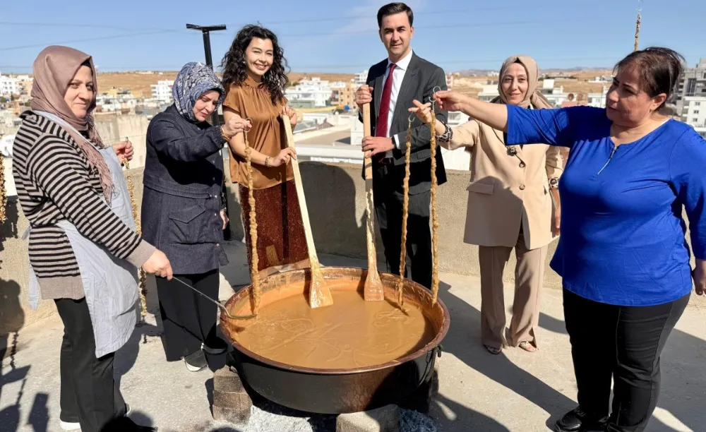 MİDYAT KAYMAKAMI MEHMET KAYA  HARİRE ETKİNLİĞİNE KATILDI