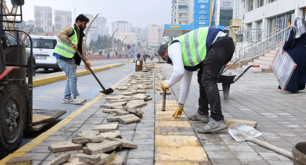 Mardin Büyükşehir Belediyesi Engelli Yolları Yeniliyor