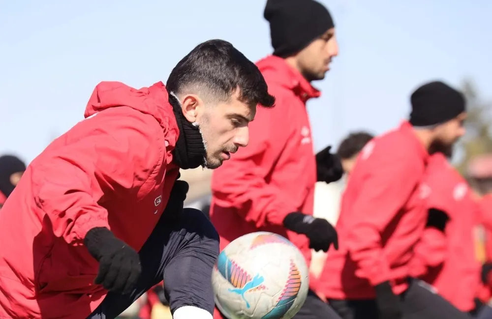 MARDİN1969SPOR  HAFTASONUNDA OYNAYACAĞI AĞRISPOR MAÇINA ÇOK SIKI HAZIRLANIYOR!