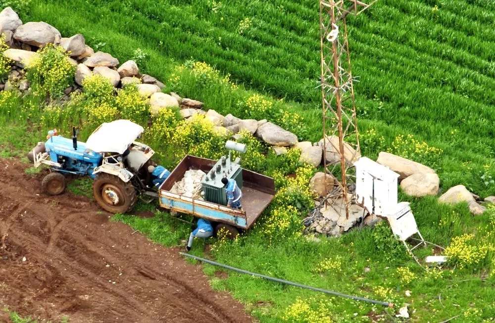 Trafolar, Güneş Paneliyle Enerji Üretilen Tarlada Bulundu