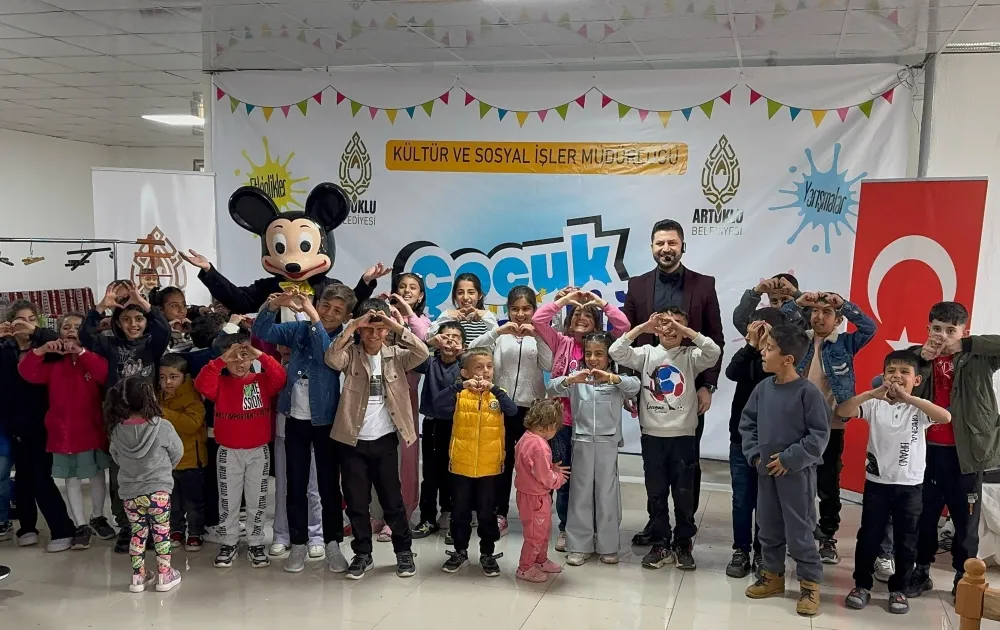 ARTUKLU BELEDİYESİ ÇOCUK ŞENLİĞİNE ÇOCUKLARDAN YOĞUN İLGİ