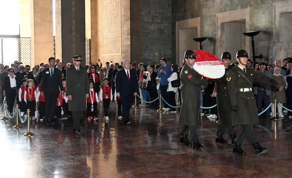 TEGV’den 30’uncu yılında Anıtkabir ziyareti