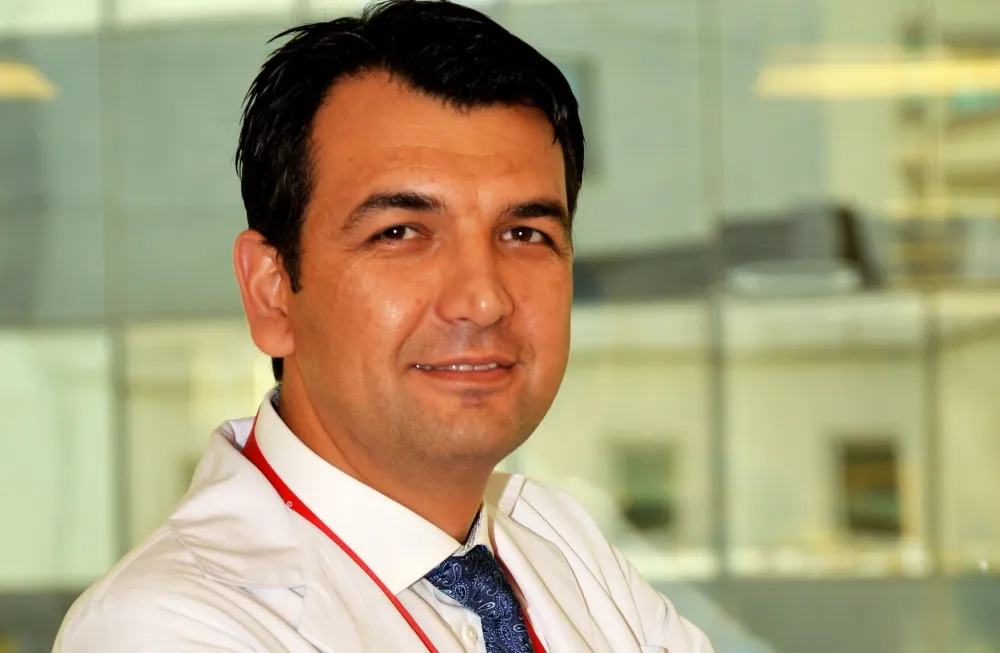 Yüzde Ani Gelişen Asimetrik Görünüm İnme Belirtisi Olabilir!  G