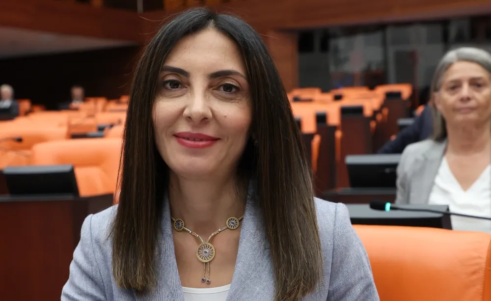 CHP BURSA MİLLETVEKİLİ NURHAYAT ALTACA KAYIŞOĞLU 