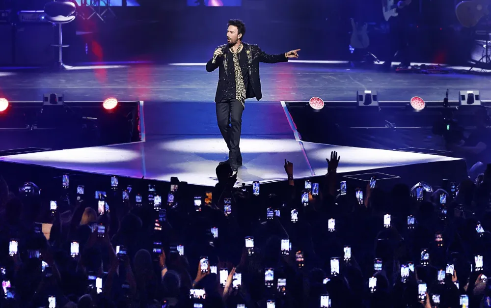 Megastar Tarkan, Yeni Şarkılarıyla Mannheim’da! 