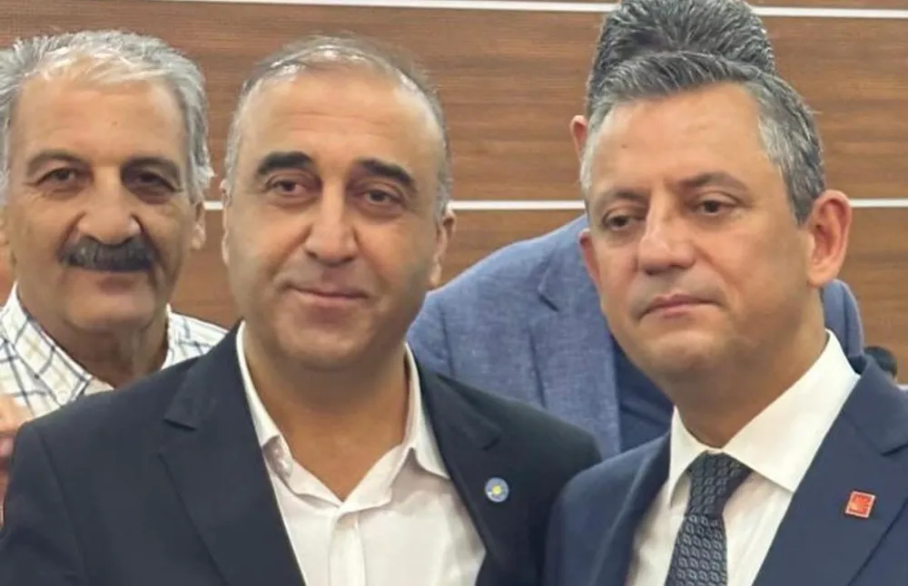 İYİ Parti Mardin İl Başkanı  Akar, CHP Genel Başkanı Özgür Özel