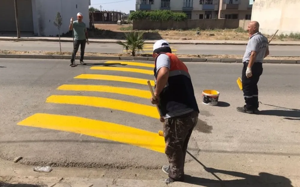 KIZILTEPE İLÇESİNDE KASİSLER  BOYANARAK GÖRÜNÜR HALE GETİRİLDİ.
