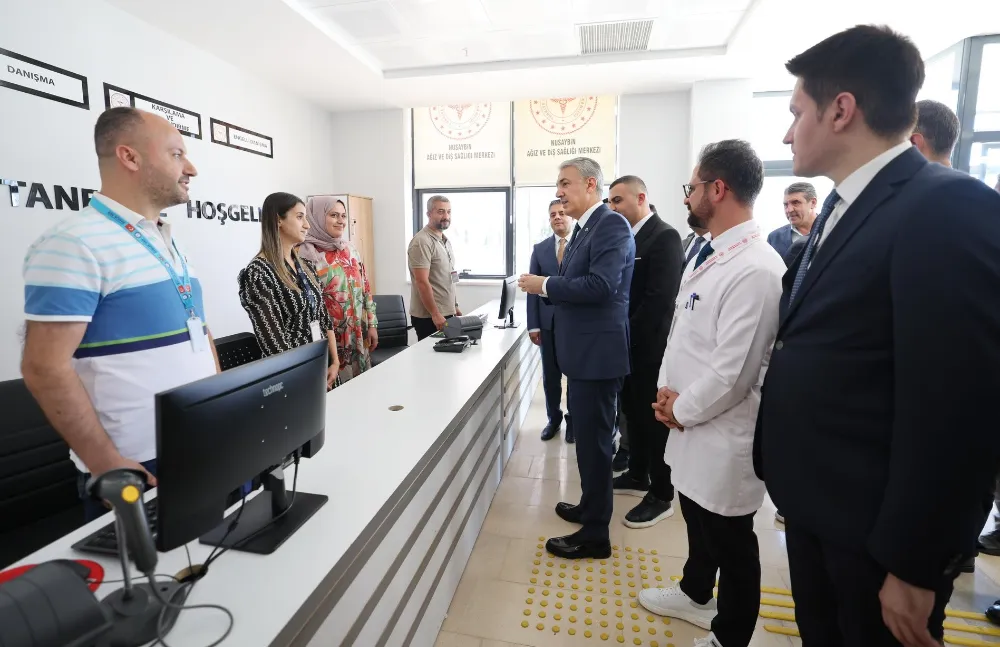 MARDİN VALİSİ TUNCAY AKKOYUN NUSAYBİN AĞIZ VE DİŞ SAĞLIĞI MERKEZİNİ ZİYARET ETTİ
