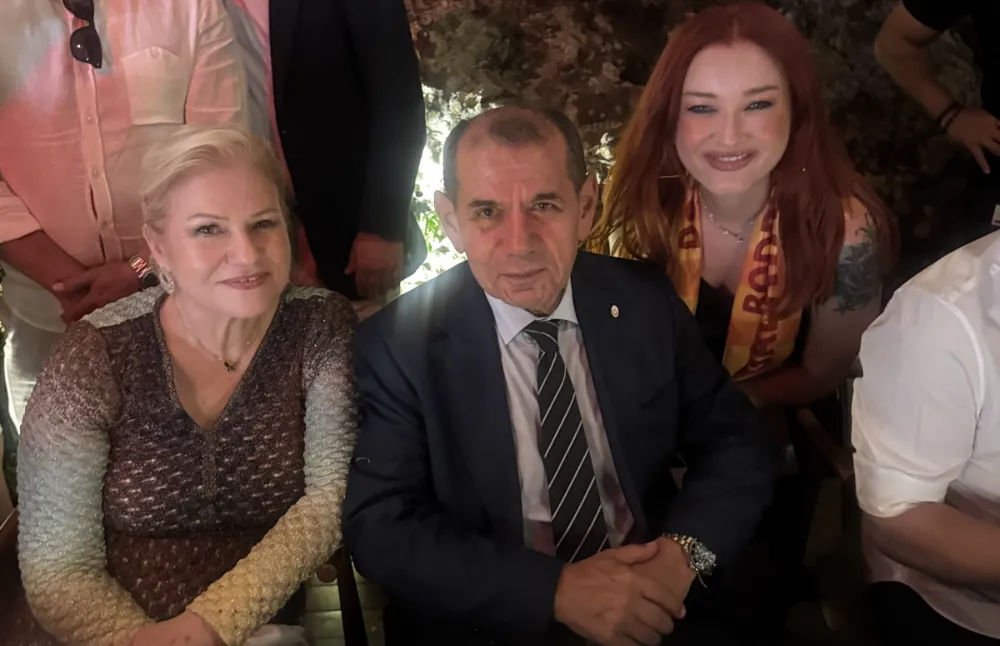 Galatasaray’ın Bodrum’daki Şampiyonluk Gecesinde Güliz Ayla Rüzgarı