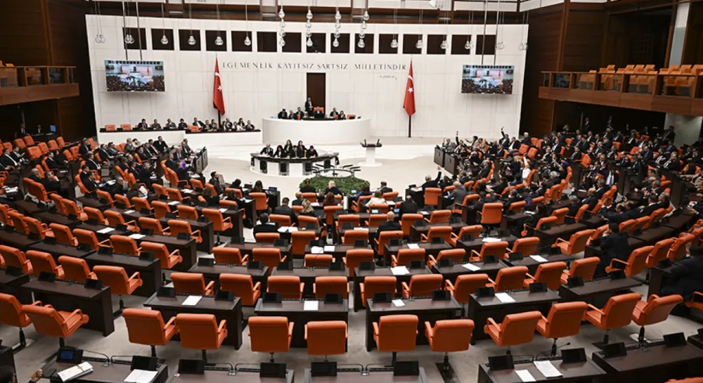 SAĞLIK ALANINA YÖNELİK DÜZENLEMELER İÇEREN KANUN TEKLİFİ TBMM GENEL KURULUNDA