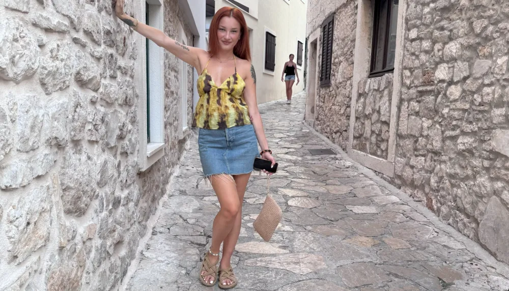 Güliz Ayla, Sevgilisiyle Yıldönümünü Hırvatistan’da Kutladı