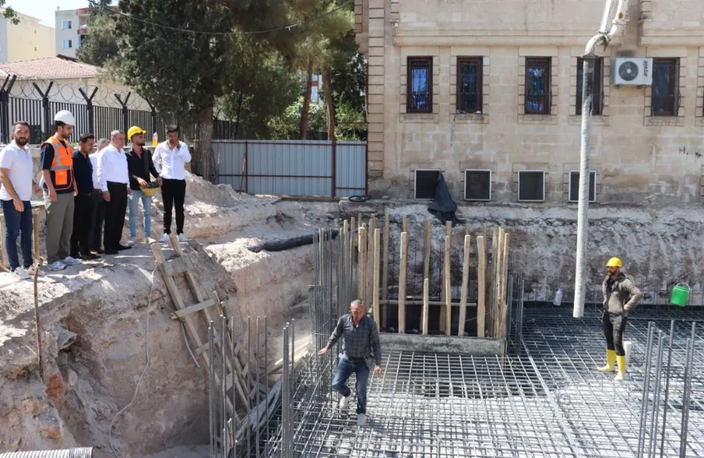 Midyat’ta Ek Belediye Hizmet Binasının Temeli Atıldı
