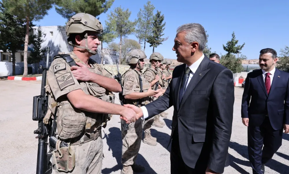 MARDİN VALİSİ  TUNCAY AKKOYUN AKSU JANDARMA KARAKOLUNU ZİYARET ETTİ